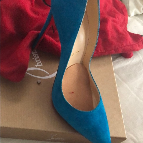 Louboutin Size 35 - Picture 6 of 7